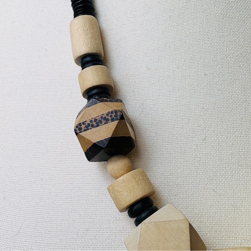 Artisan Wood & Black Statement Necklace - Picture 3 of 6